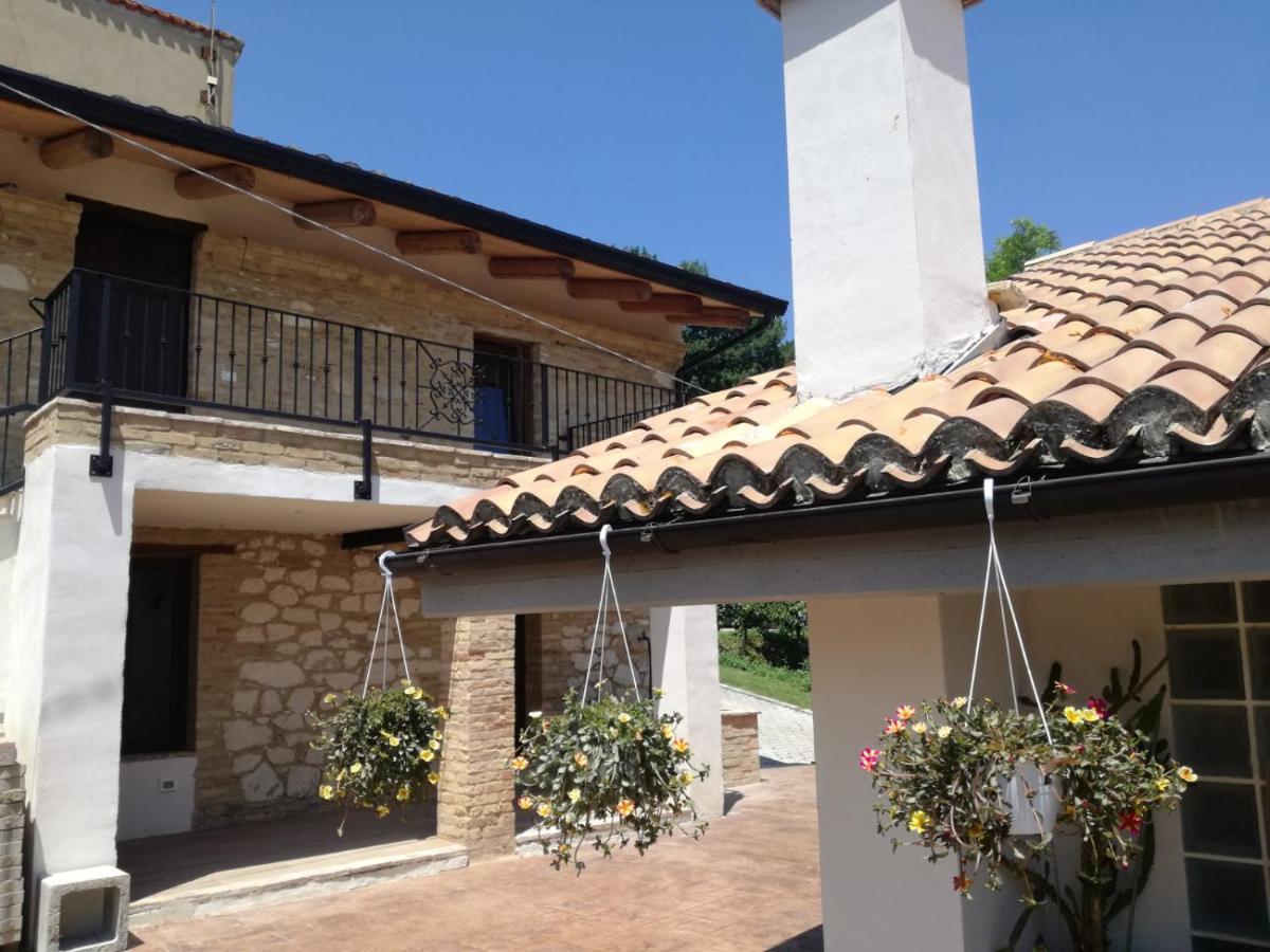 Vacanze In Collina, Tra Mare E Monti Bucchianico Bagian luar foto